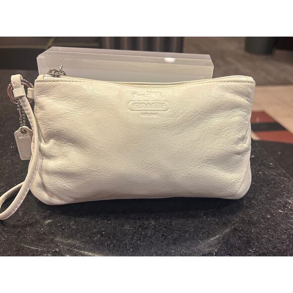 Coach White Leather Wristlet - Picture 1 of 15